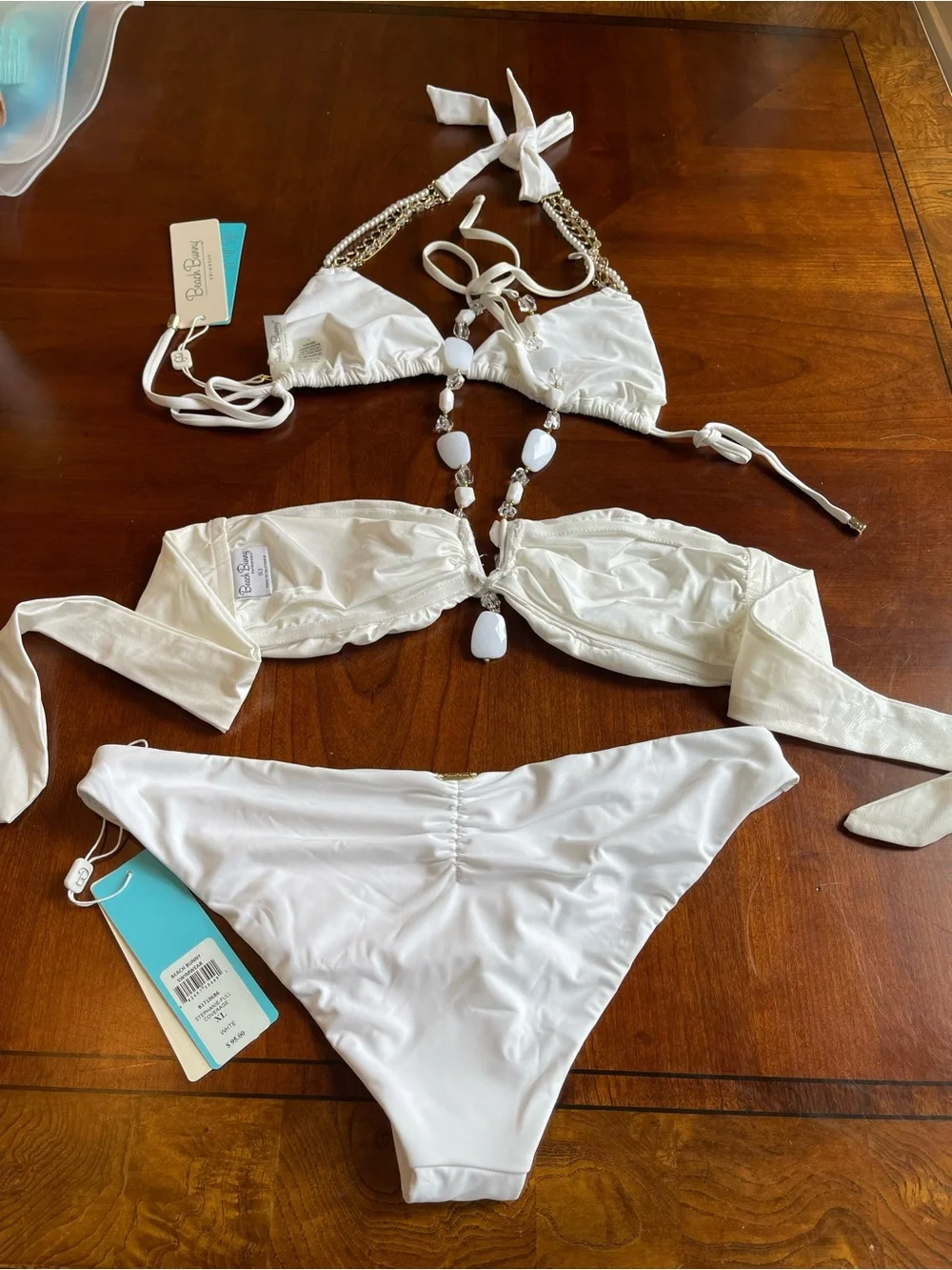 Lot of two large white tops with pearl theme and one xl bottoms full coverage - Picture 14 of 15